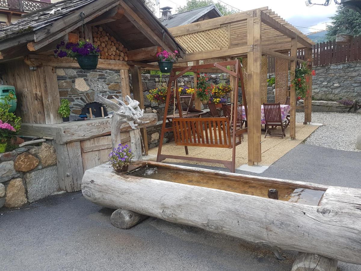 Bed and Breakfast La Ferme Du Mont-Blanc Combloux Zewnętrze zdjęcie